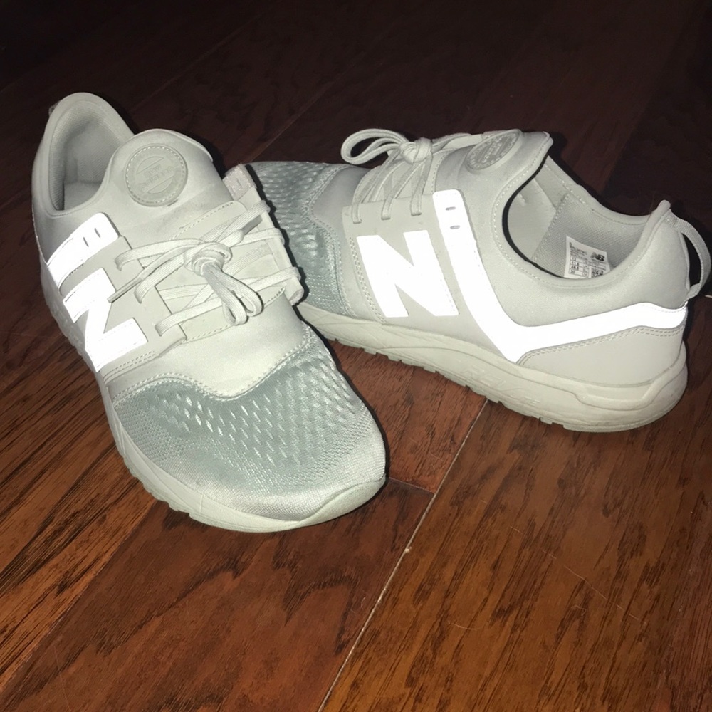New Balance REVlite